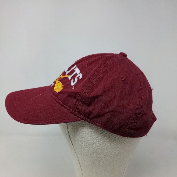 Harry Potter Men's Slideback Hat Red OSFM 14+ Embroidered Hogwarts Alumni Logo - Picture 3 of 8